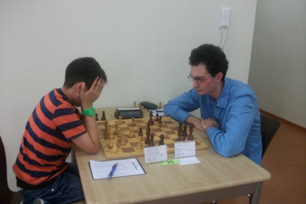 Die Jungtalente sehen gegen einen Spieler in der Regel alt aus, sowohl Jirawat Wierzbicki, als auch Mert Acikel verloren beide gegen Pascal Bieg.